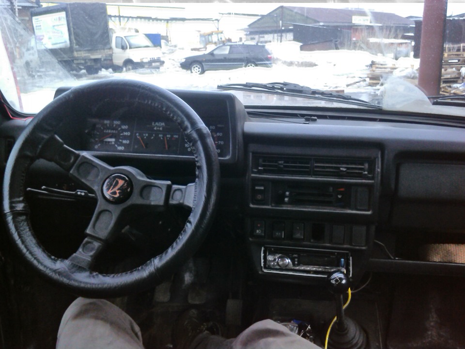 Руль "вираж" на "ниве", видали такое?)) — Lada 4x4 3D, 1,6 л, 1987 года ...