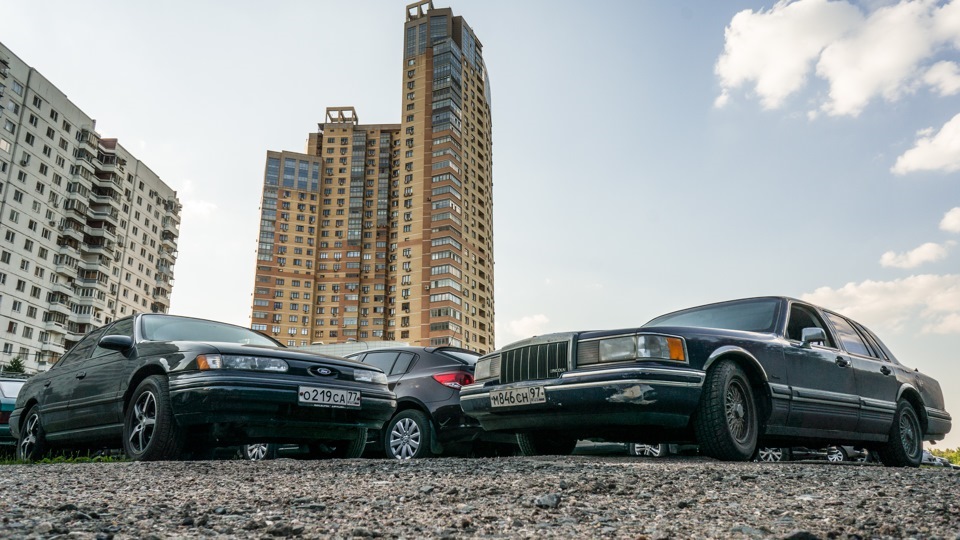 Lincoln town car iii. Смотреть фото Lincoln town car iii. Смотреть картинку Lincoln town car iii. Картинка про Lincoln town car iii. Фото Lincoln town car iii