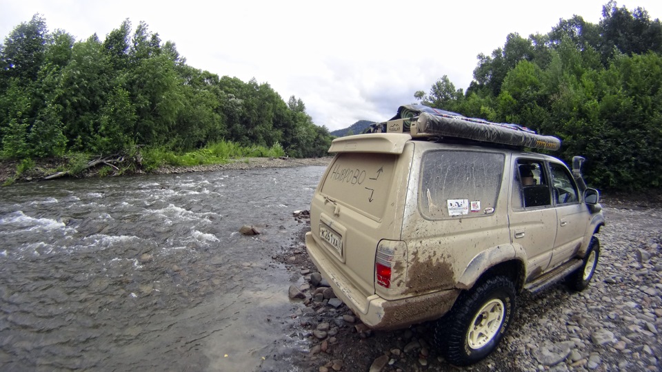 Hilux Surf Club Сахалин