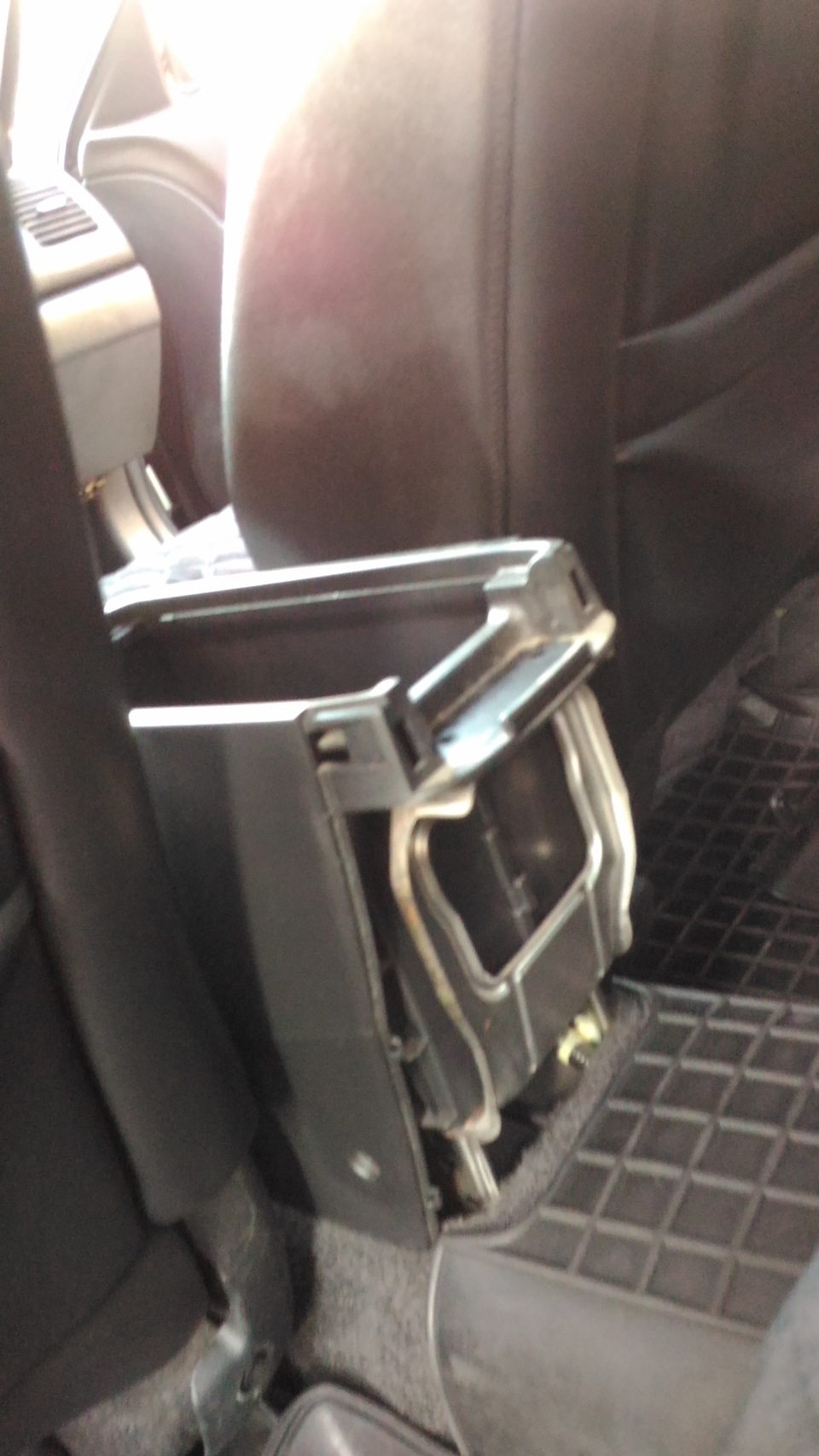 Как натянуть ручник на хонда аккорд 7