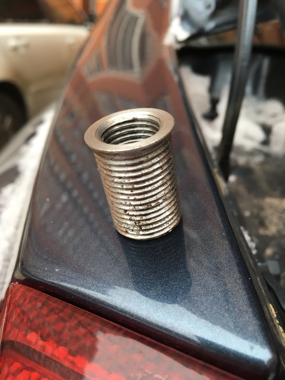 Восстановление резьбы свечного колодца — Volvo S40 (2G), 2,4 л, 2008 ...