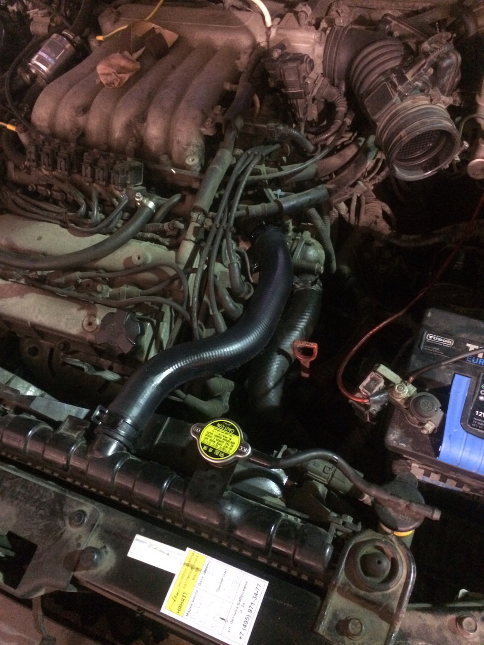 Замена верхнего патрубок радиатор — Hyundai Sonata IV (EF), 2,7 л, 2006 ...