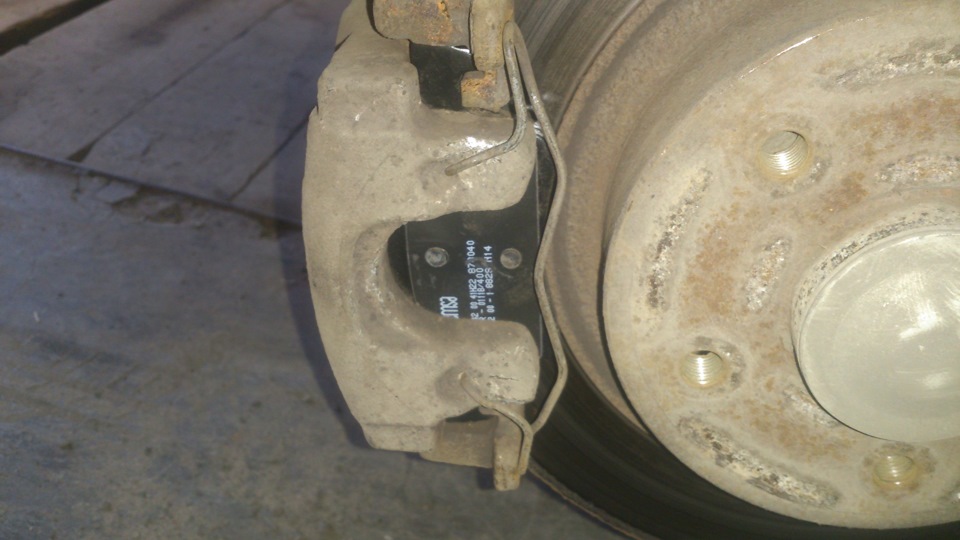 задние колодки рено лагуна 1. колодки тормозные задние рено лагуна 2. тормозной барабан рено лагуна 1. задние тормоза рено меган 1. задние барабанные тормоза astra g.