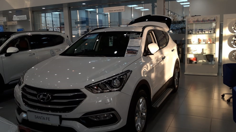 Hyundai Santa Fe 3 и третий по счету