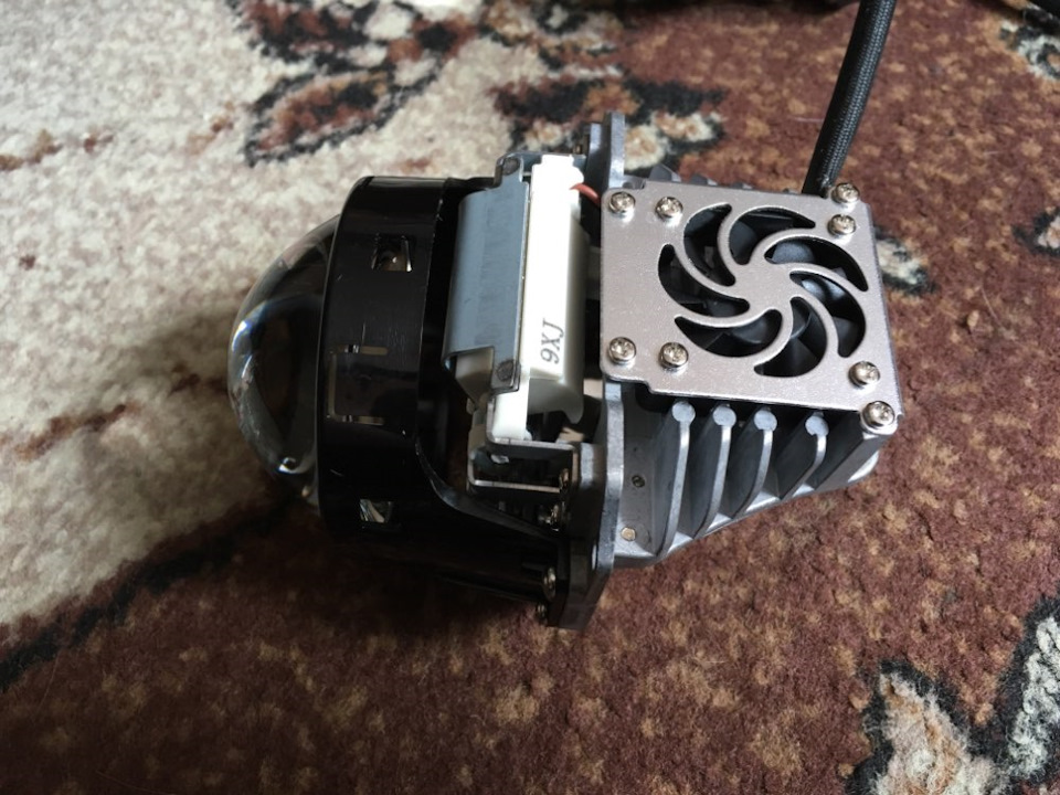 Bi-led линзы "Ronan" 3.0 (Китай) вместо штатной галогеновой линзы фар ...