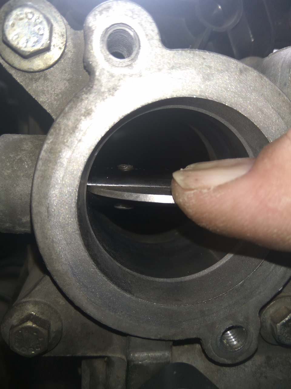 Чистка дроссельной заслонки. - Renault Megane II, 1,6 л, 2007 года своими руками