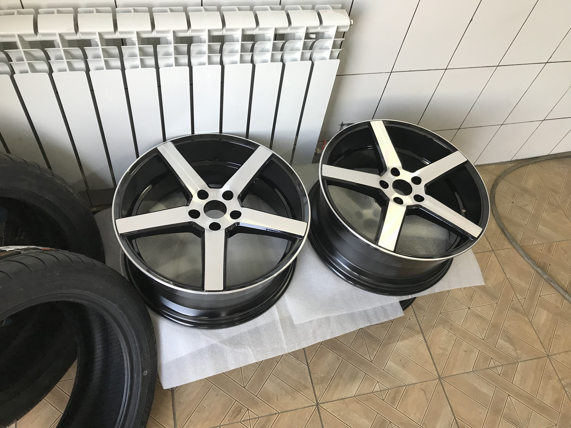 Нео колесо. Neo v03 r15 4x100 bd. Диски Нео р17. Диск колесный Нео r17. Neo v03 Accent.