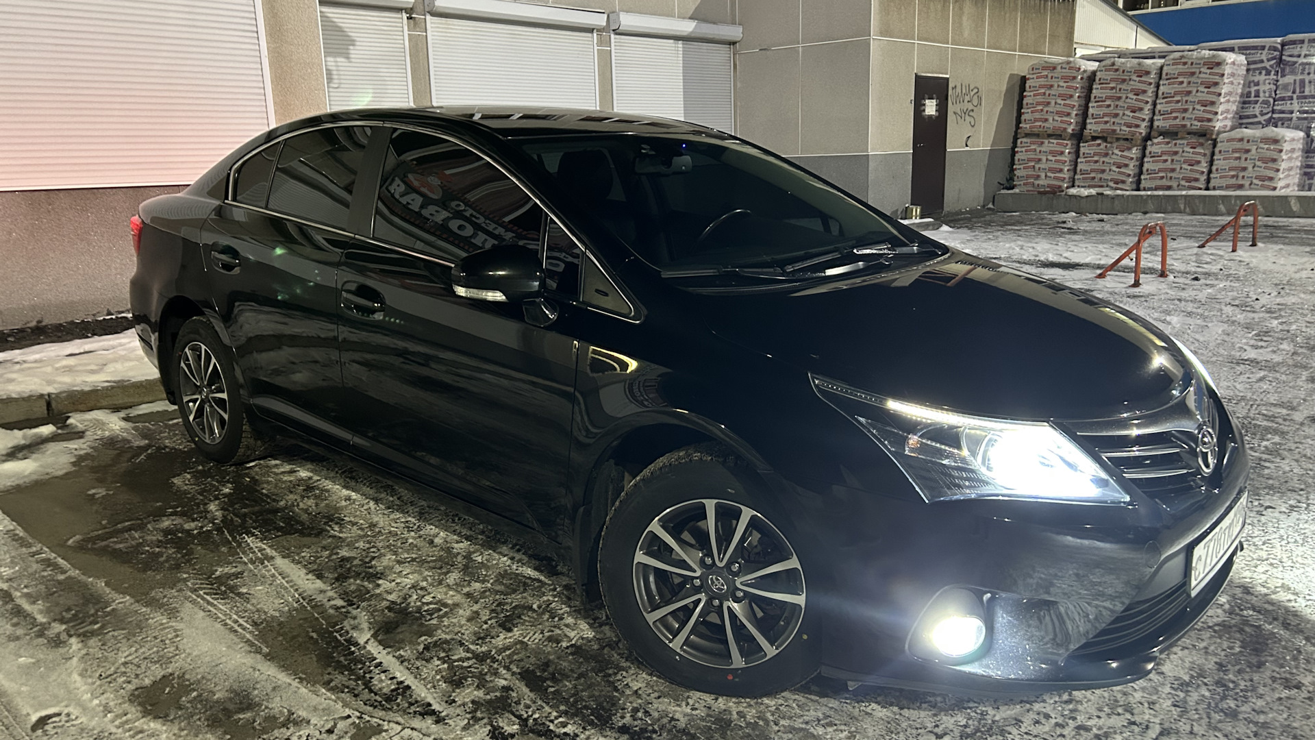 Toyota Avensis III 1.8 бензиновый 2012 | Black Unicorn на DRIVE2