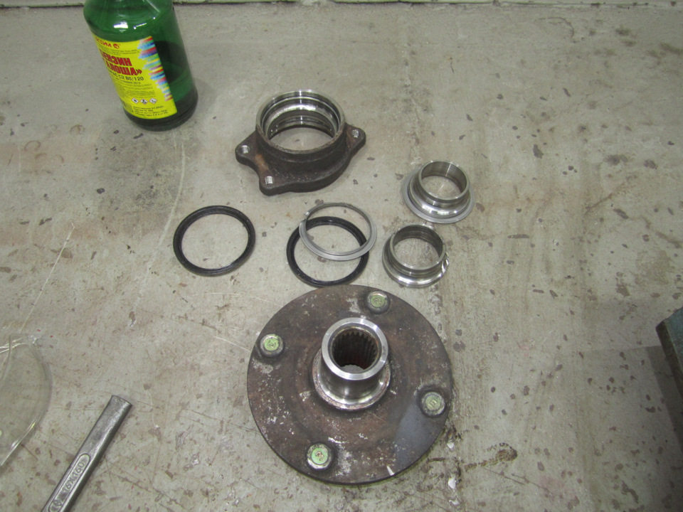 передняя ступица вольво s60 2007. левый ступичный. кулак поворотный ниссан ноут 1. элантра 2004 задний ступичный подшипник. тойота тундра замена ступичного подшипника.