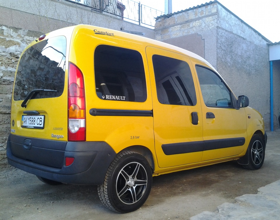 Renault Kangoo брендированная