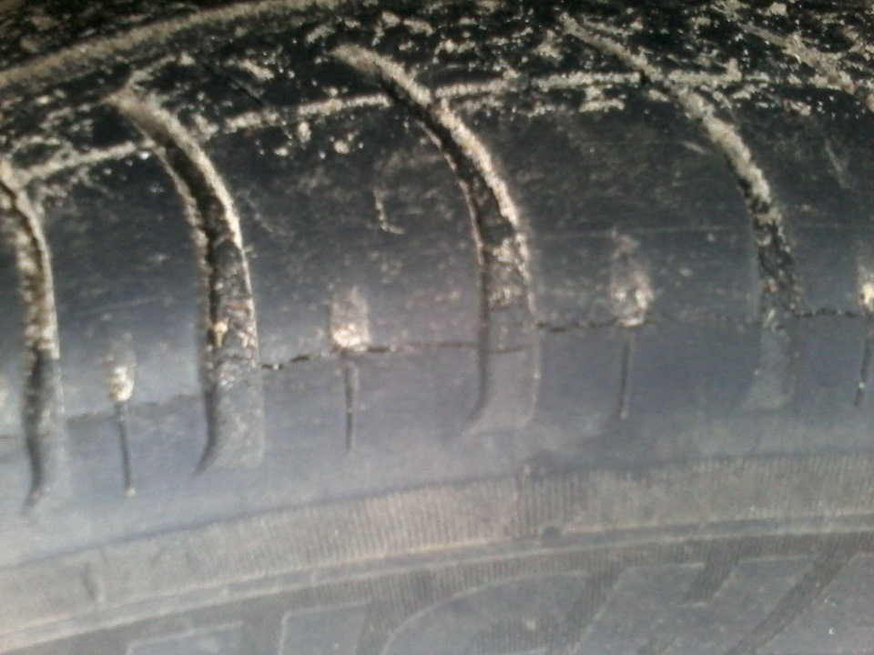 Новая "летняя резина") — Lada Приора хэтчбек, 1,6 л, 2010 года | шины ...