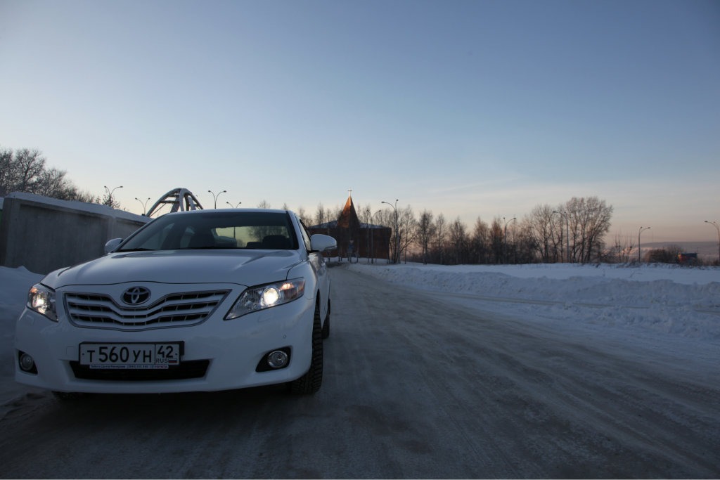     Toyota Camry 24 2010