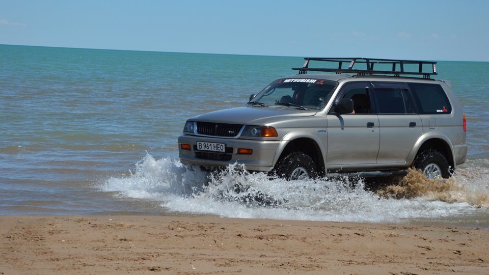 Монтеро Спорт ( Немного ПозитиФФа ) — Mitsubishi Montero Sport (1G), 3 ...
