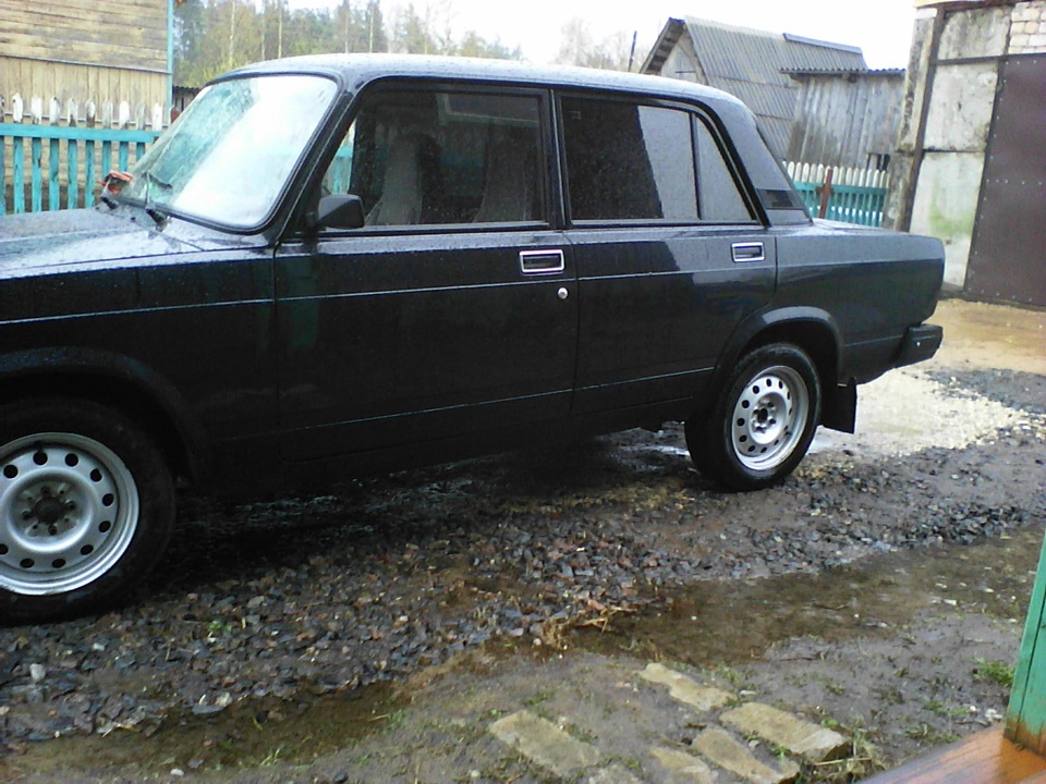 Меняем задние пружины — Lada 21074, 1,6 л, 2010 года | своими руками ...