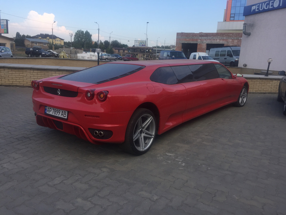 Ferrari Limousine