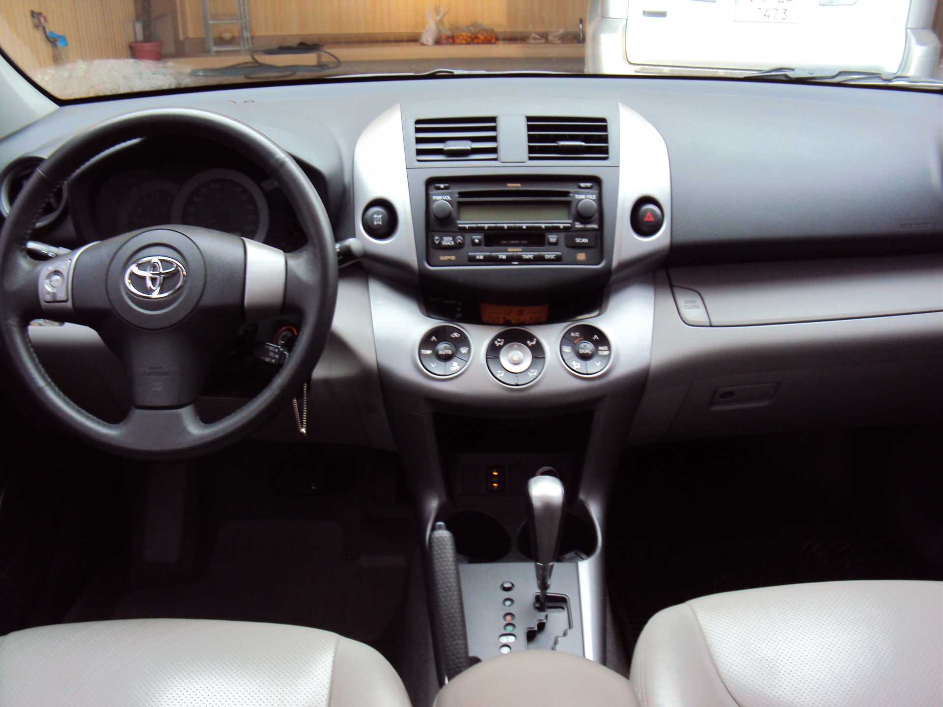   Toyota RAV4 24 2007