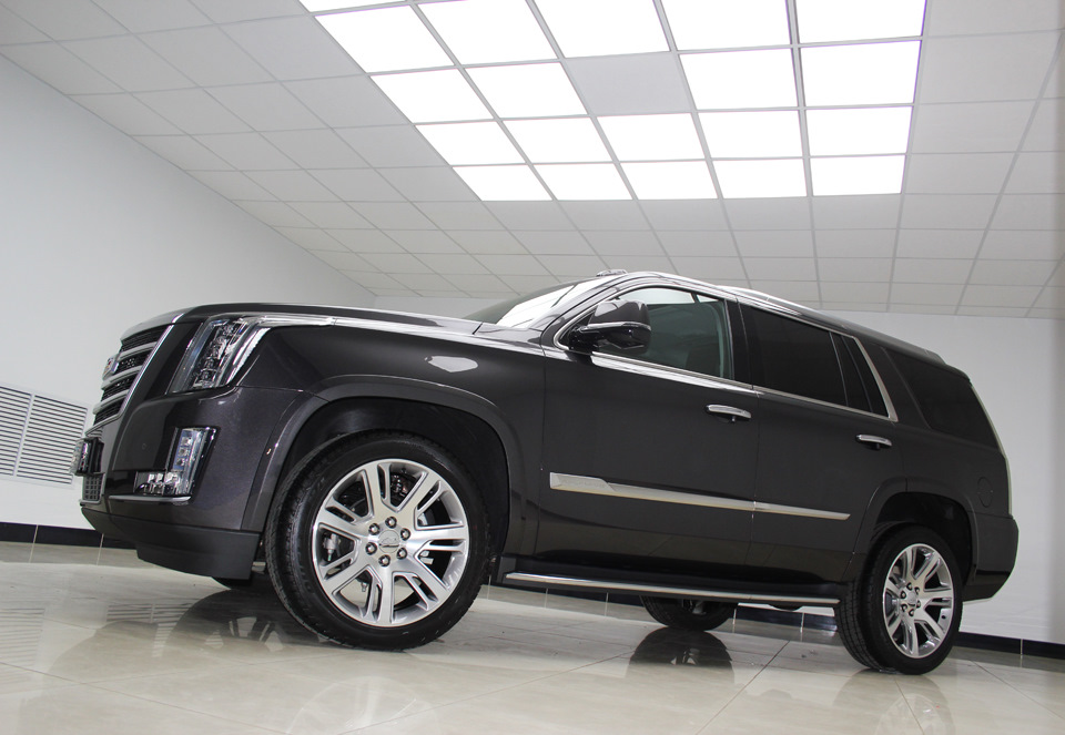 Оклейка Cadillac защитной плёнкой SunTek+Ceramic Pro 9h ...