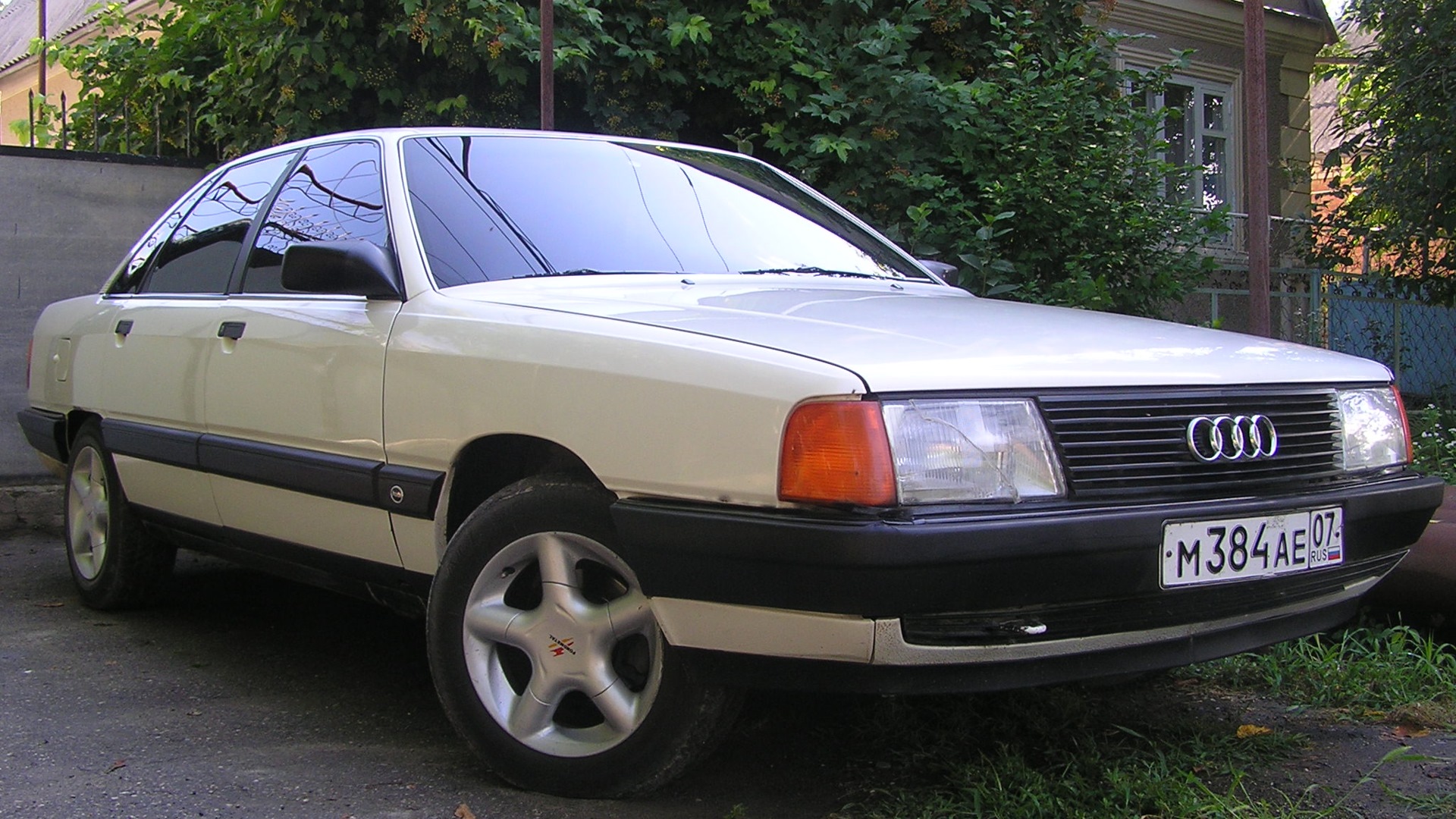 Audi 100 (C3) 1.8 бензиновый 1989 | $ сотка $ на DRIVE2