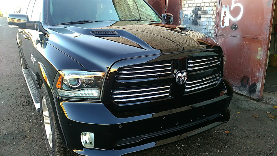 Полировка и нанесение жидкого стекла на Додж РАМ — DRIVE2