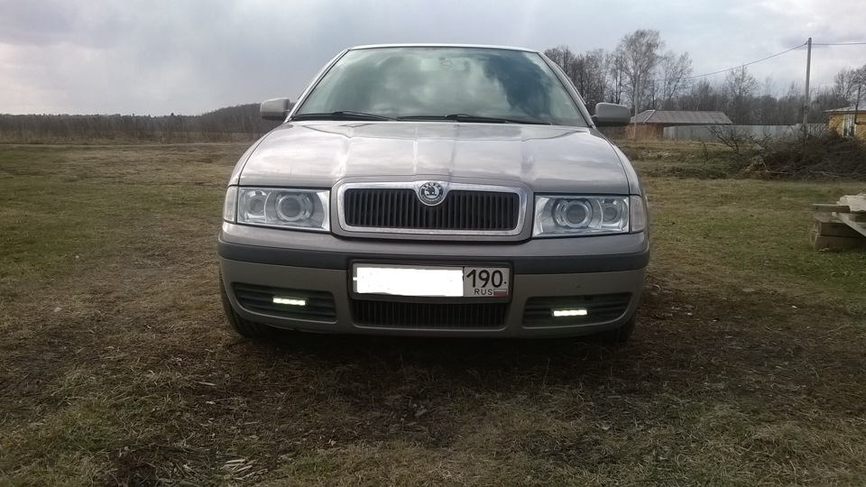 Сравнение ксенона и галогена — Skoda Octavia A4 Mk1, 1,8 л, 2008 года ...