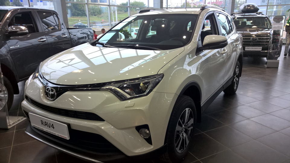 toyota rav4 2013 2,5 ат отзывы владельцев