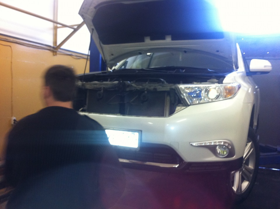 передние фары — Toyota Highlander (XU40), 3,5 л, 2010 года | тюнинг ...