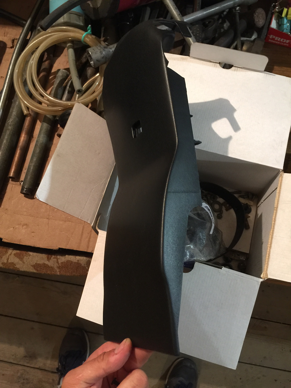 e8gb9s-960.jpg