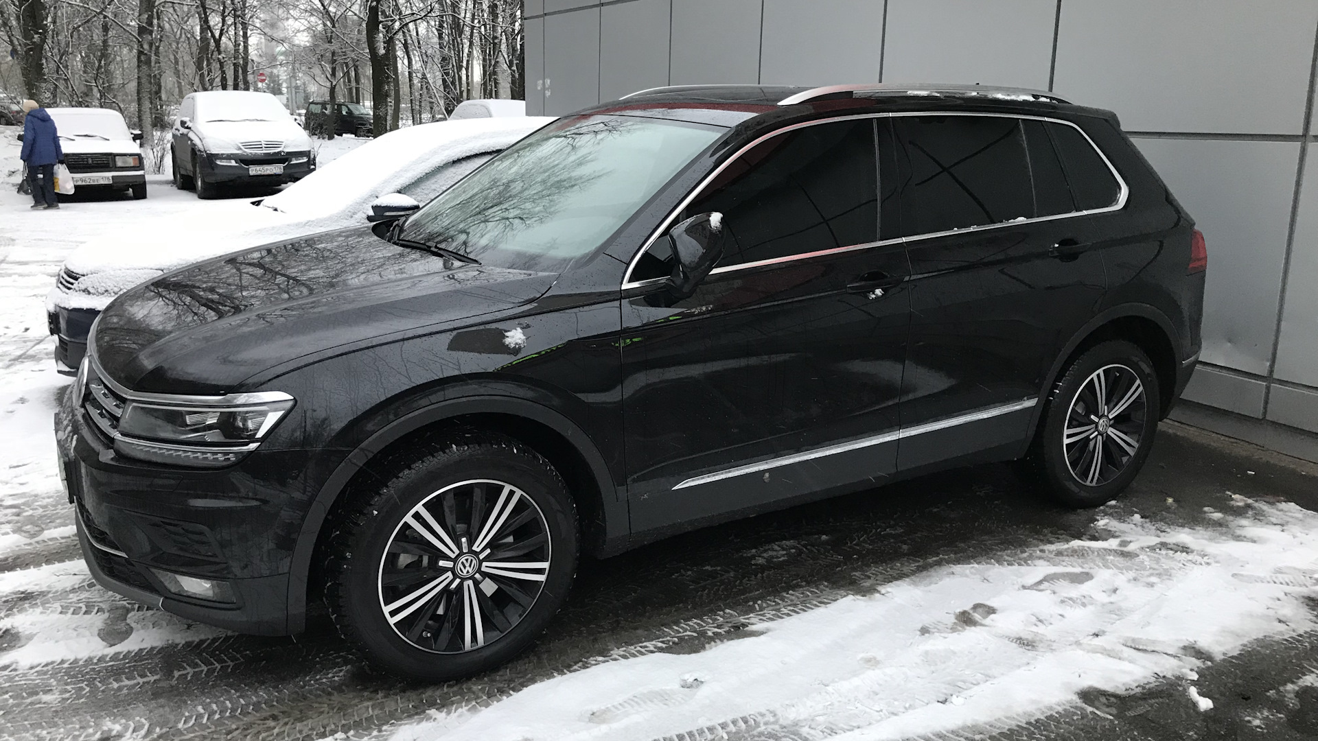 Тигуан 2 драйв2. Тигуан 2 r19 bbs. С р20. Диски тигуан 2 dublin. Bbs performance r19 volkswagen tiguan.