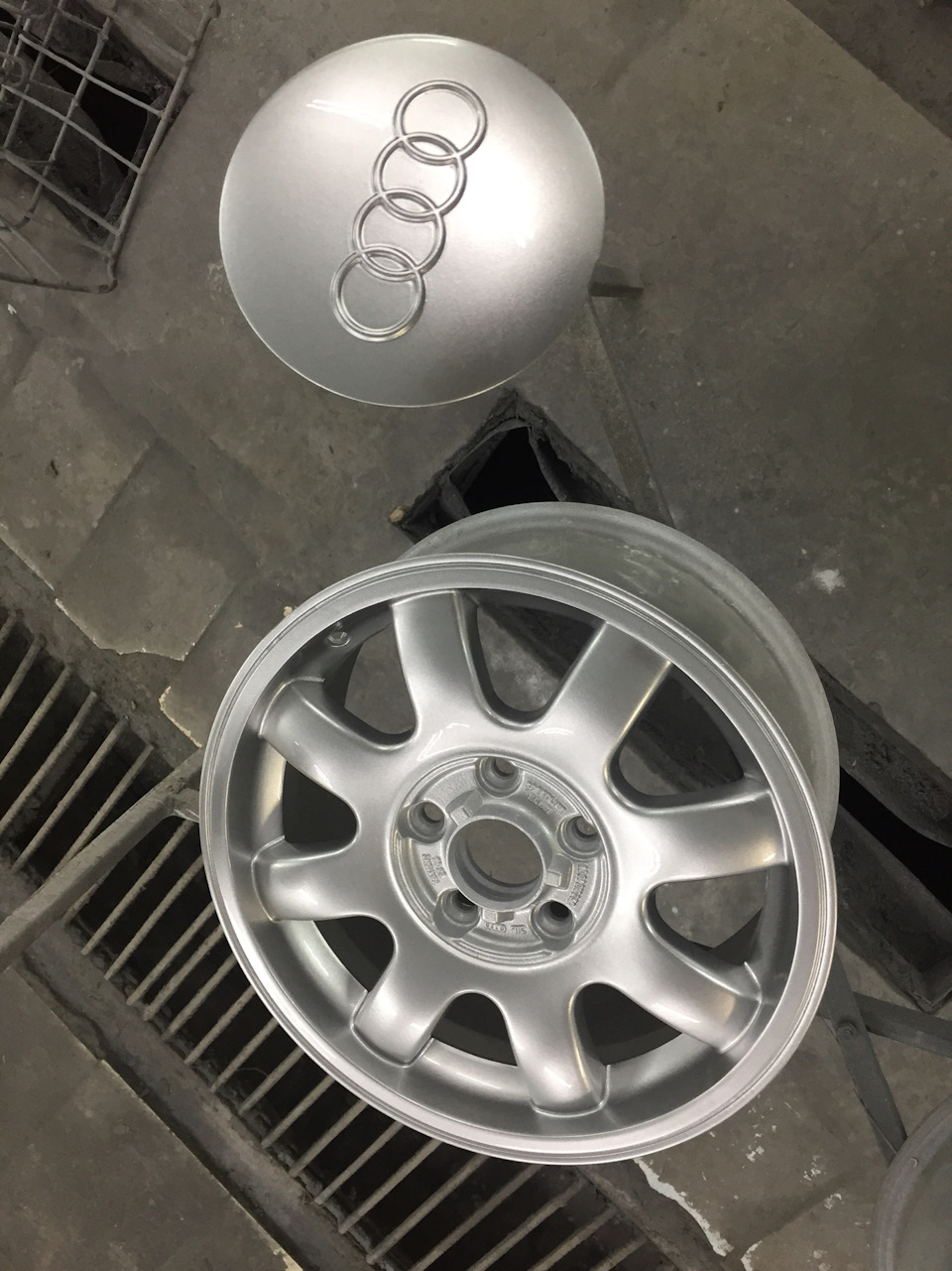 штатные диски лада гранта r14. 17'' легкосплавные диски proton. родные литые диски. диски хендай соната тагаз r16. родные литые диски.