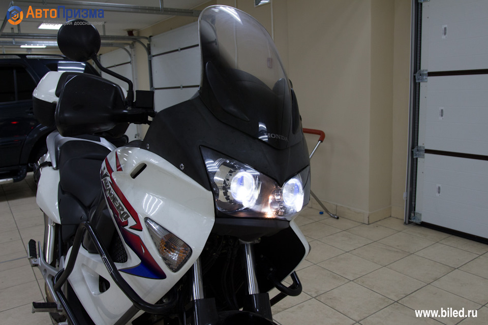 Bi led линза для мотоцикла