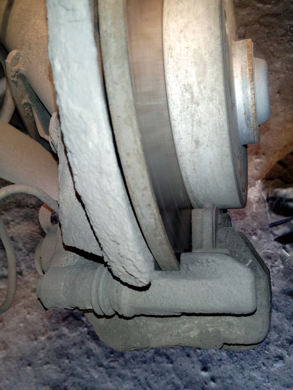 Бьет в руль при торможении камри 40. Бьет в руль при торможении камри 40. Биение руля на скорости 100 120. Биение руля на скорости 100 120. Биение руля на скорости 100 120.