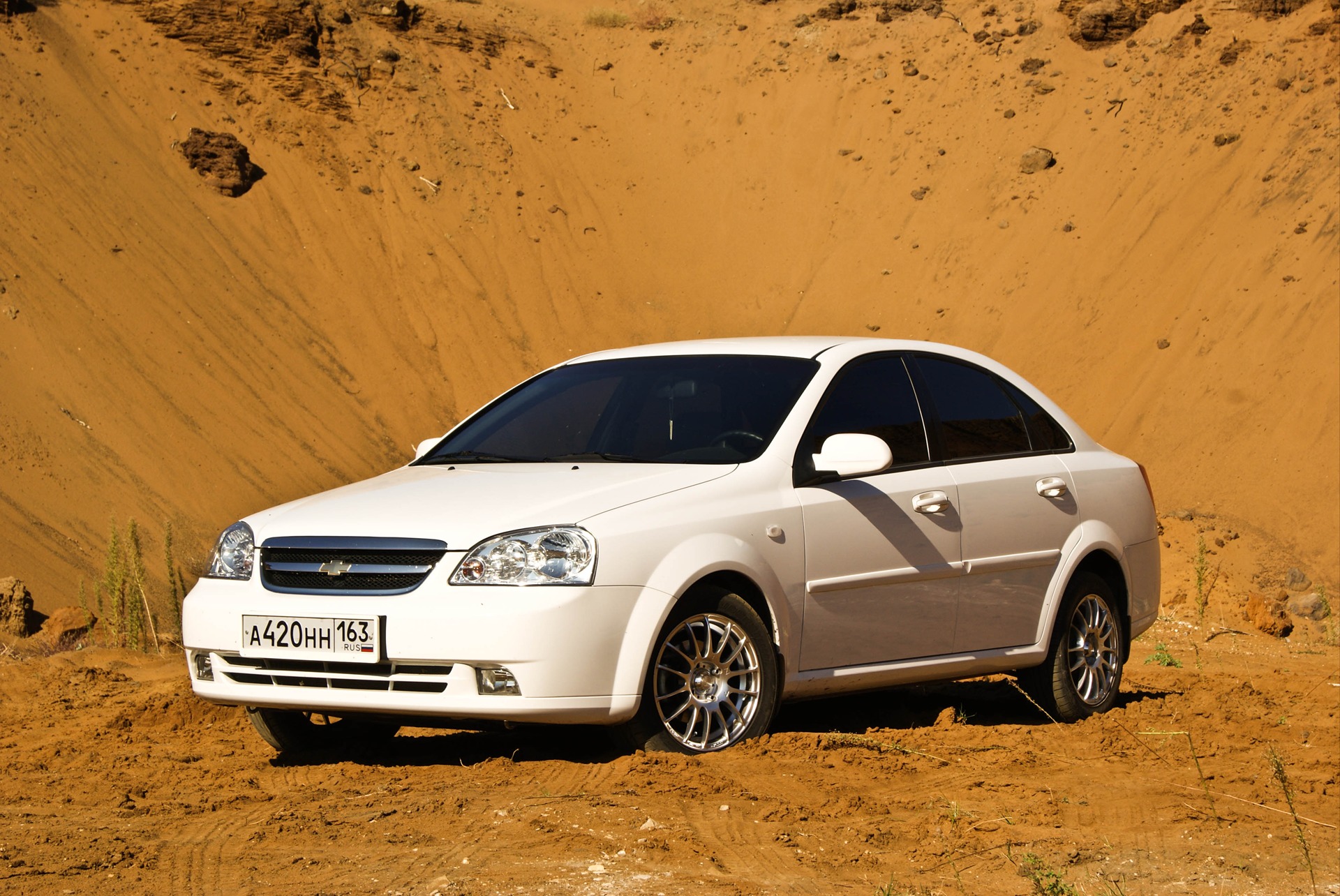 Шевроле лачетти 2004 седан. Chevrolet lacetti (2004-2013). Chevrolet lacetti. Chevrolet lacetti sedan 2010. Что лучше лачетти.