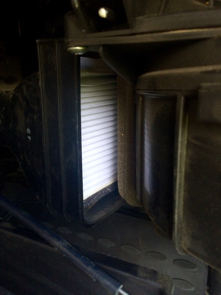 Замена салонного фильтра и итог 6 лет эксплуатации. — Hyundai Getz, 1,1 ...