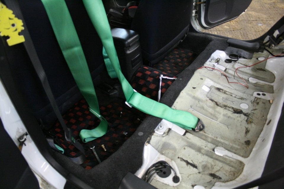 Фото в бортжурнале Subaru Impreza WRX STI (GC)