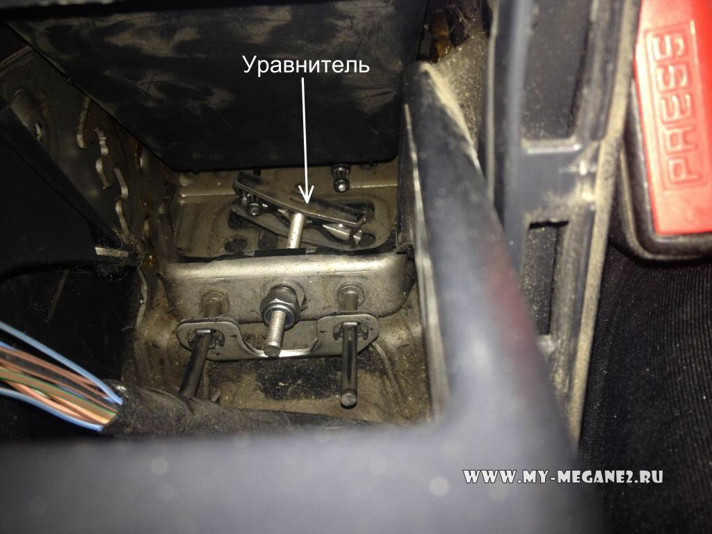 Как поменять трос ручника на рено логан Тросик ручника - Renault Megane II, 1,6 л, 2008 года поломка DRIVE2