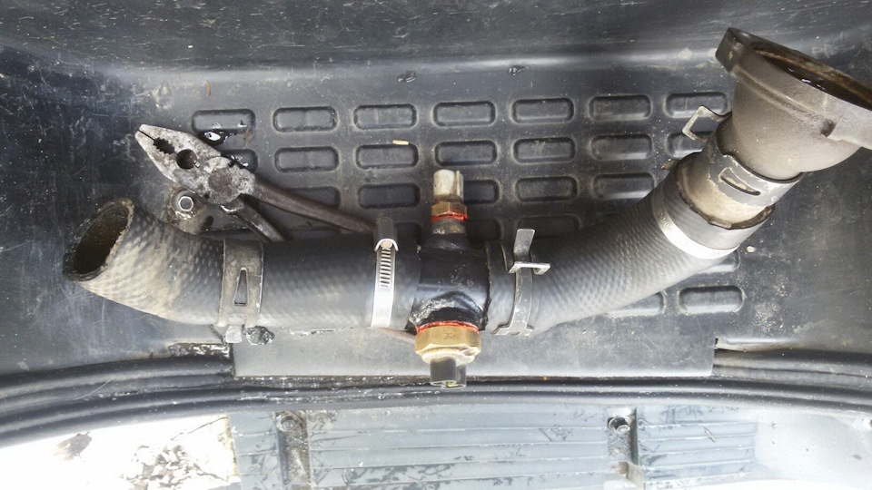 Внедряем два датчика включения вентилятора — ГАЗ Газель, 2,5 л, 2002 ...