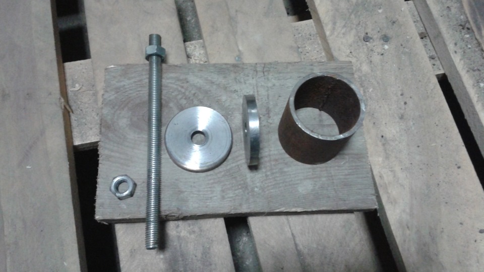 Замена сайлент блоков на задней балке 2110 — DRIVE2