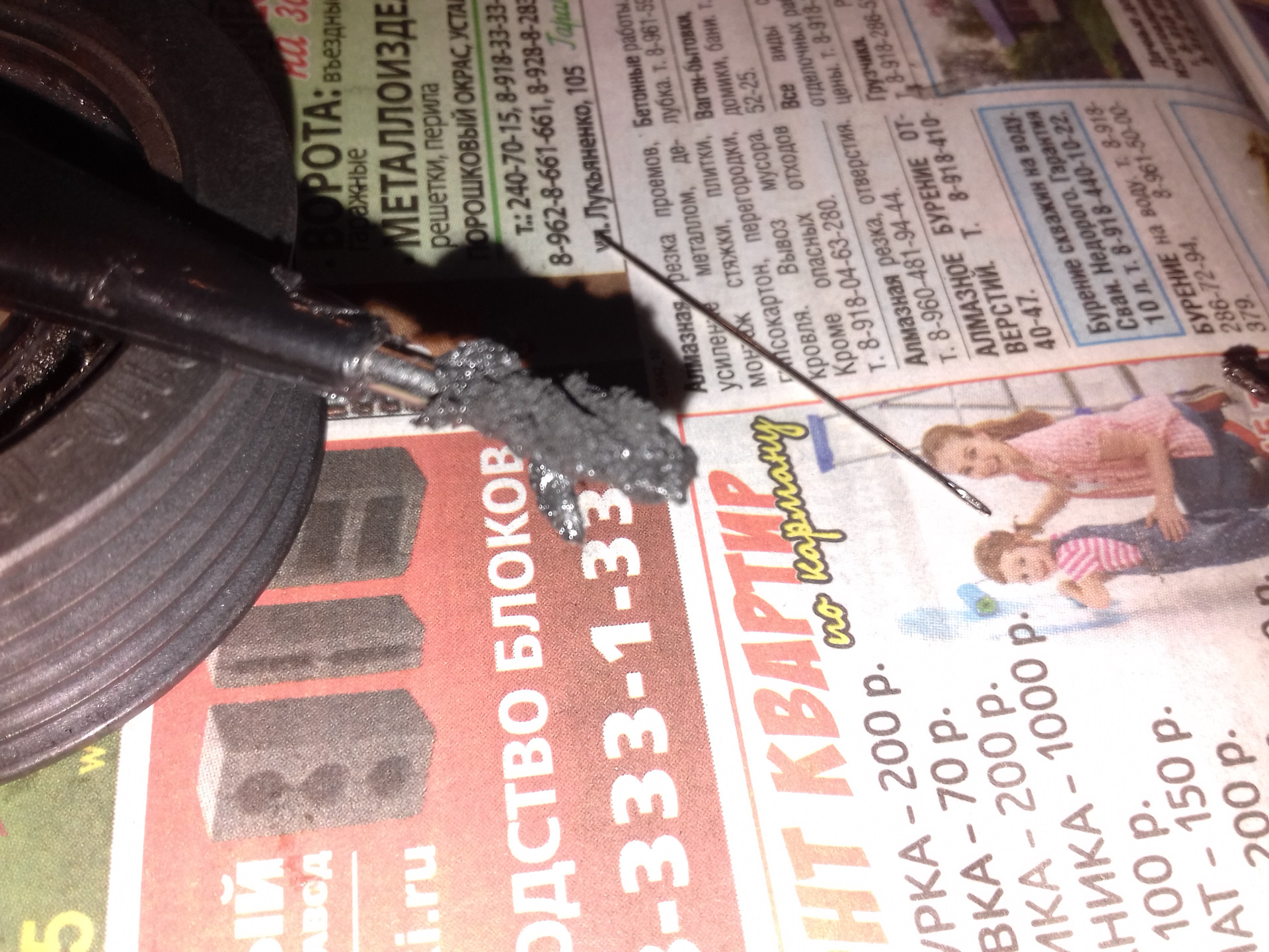 смазка ролика натяжки ремня генетартора — Lada Приора седан, 1,6 л ...