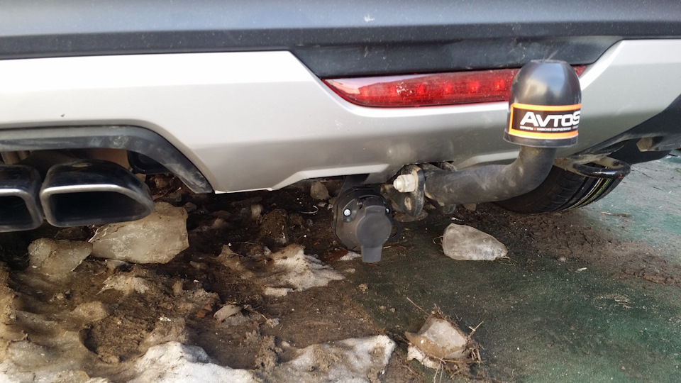 Плавающая розетка: установка электрики фаркопа — Lada Vesta SW Cross ...