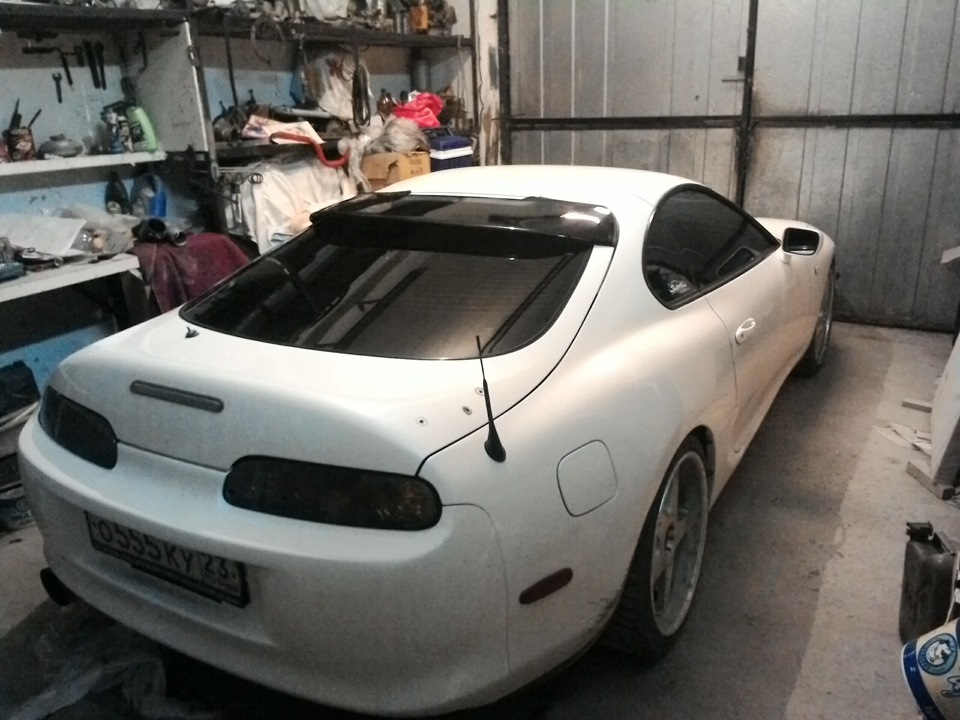 Supra 1998 без спойлера