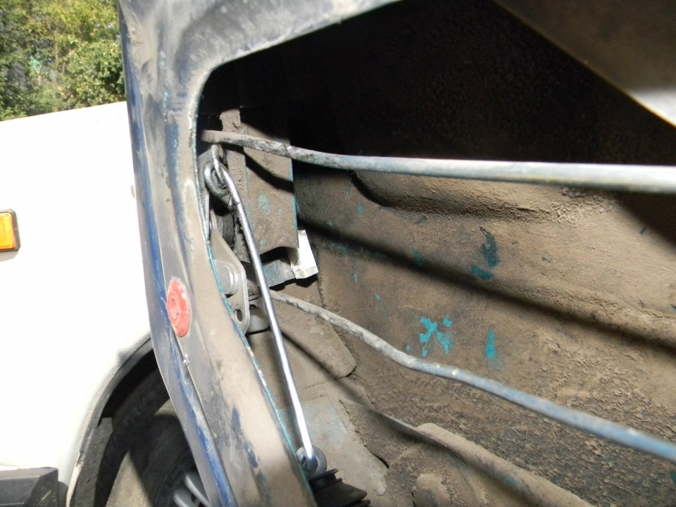 Установка электрозамков на задние двери. — Lada 21099, 1,5 л, 1997 года ...