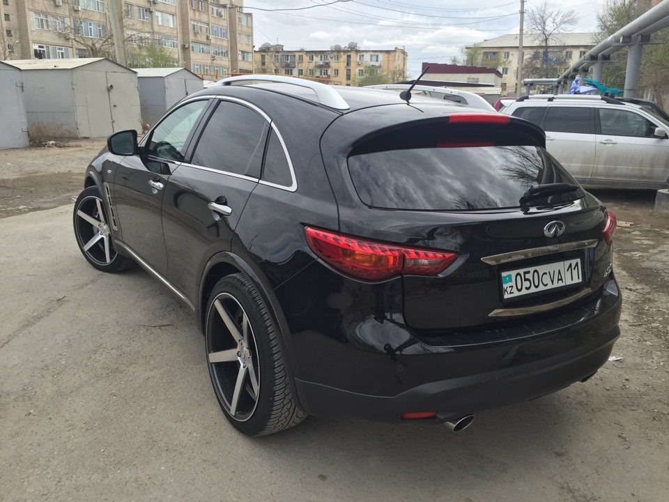 Infiniti fx/qx диски r22. Fx r. Infiniti fx35 диски r21. Диски infiniti fx50. Fx r.