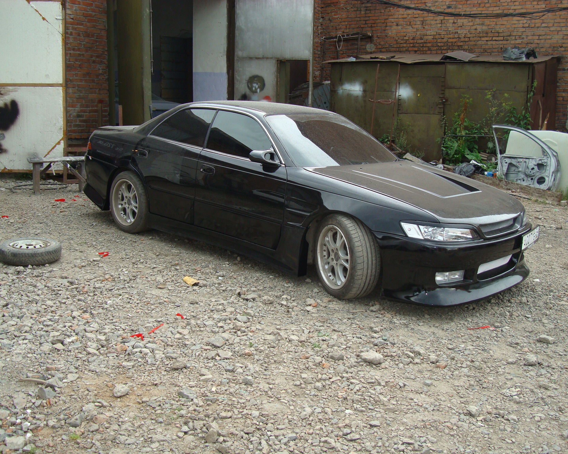 Assembly Process Day Two - Toyota Mark II 25L 1995