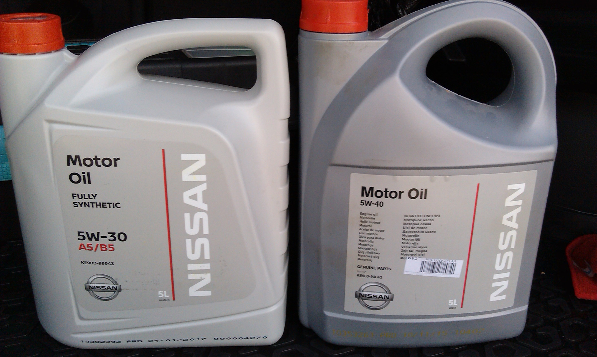 Объем масла ниссан х трейл т32. Nissan 5w30 a5/b5. Моторное масло для Ниссан х-Трейл т31 2.0 дизель. Ниссан х-Трейл т31 моторное масло. Оригинальное масло х Трейл т31 2.0.