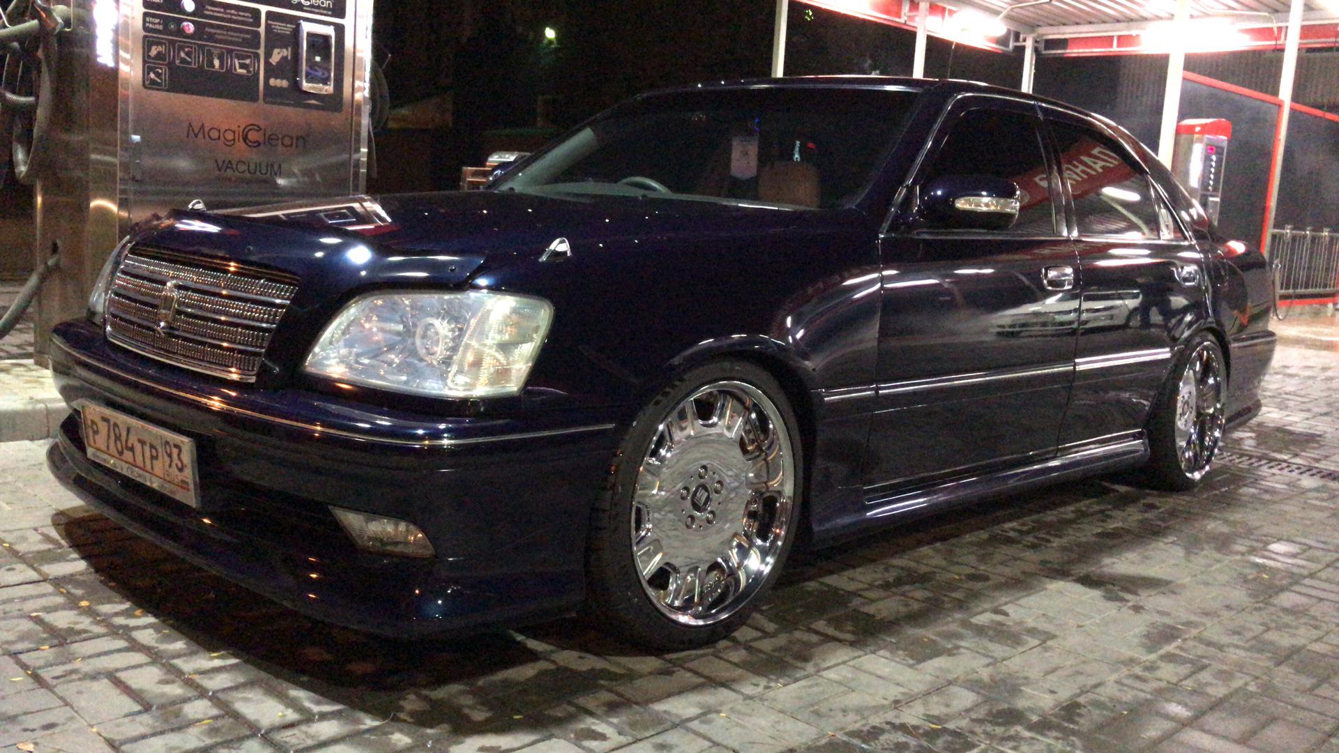 Toyota Crown Estate s170