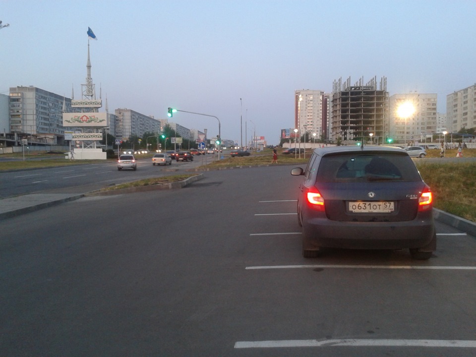 На улицах вашего города 3 — Skoda Fabia Mk2, 1,4 л, 2010 года ...