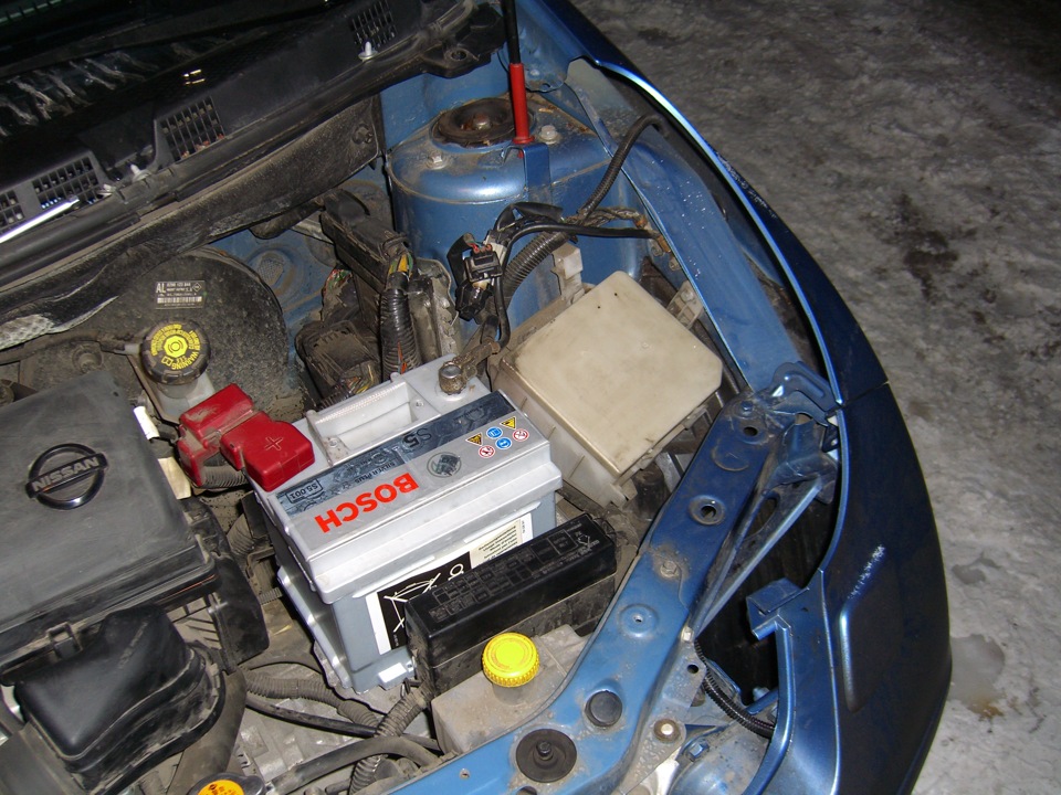 Предохранитель левого габарита — Nissan Micra (K12C), 1,4 л, 2007 года ...