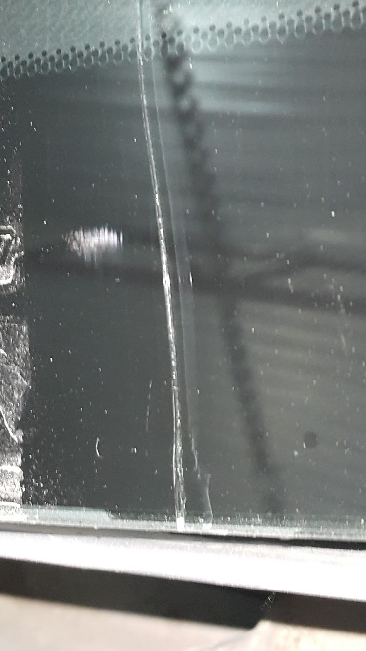 замена треснутого лобового на треснутое лобовое — Mitsubishi Lancer IX ...