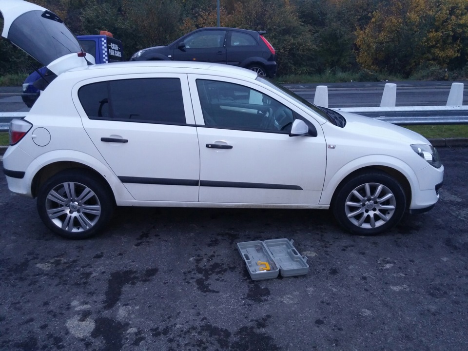Record: October 31, 8:54 pm — Opel Astra H, 1,7 л, 2007 года | колёсные ...