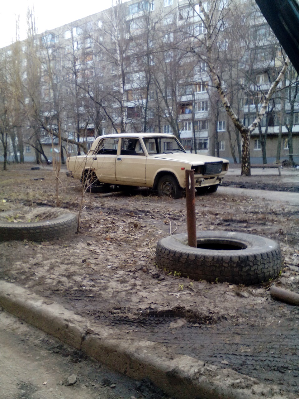 Экспонаты из Воронежа !Жигули, Мерседес AMG, Вольво, Москвич — Сообщество  «Брошенные Машины» на DRIVE2